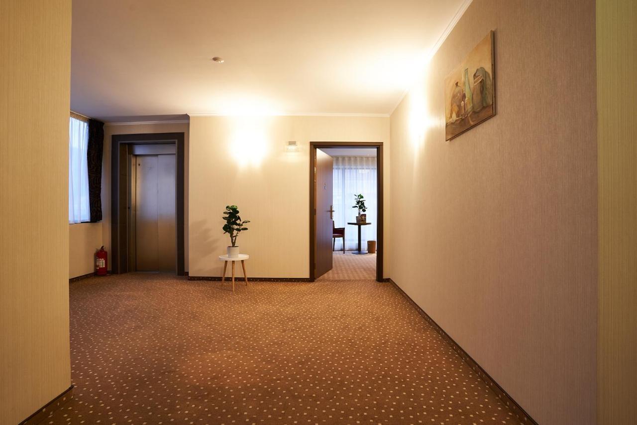 Petrodava One Piatra Neamţ Exterior foto